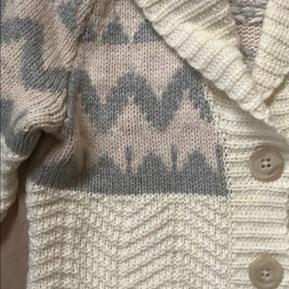 5/$25 old Navy Nordic print cardigan - Picture 3 of 5